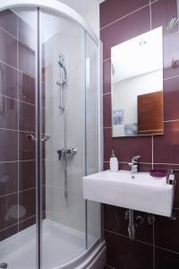 Apartments by the sea Zavalatica, Korcula - 9138