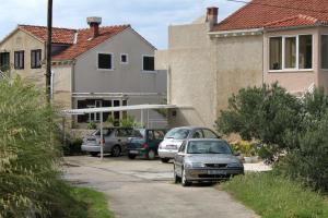 Apartments with a parking space Soline Dubrovnik 8987