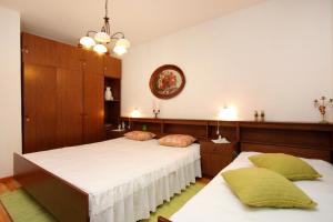 Apartments by the sea Prigradica, Korcula - 9140