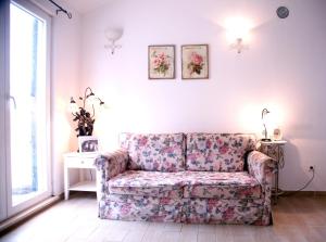 Two-Bedroom Apartment with Terrace and Sea View room in Apartments by the sea Sevid Trogir - 9125
