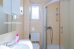 Apartments by the sea Sladjenovici, Dubrovnik - 9012