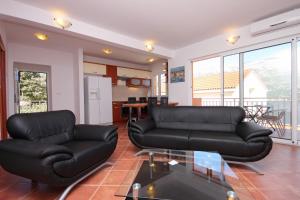 Apartments by the sea Korcula - 9154