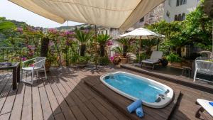 VILLA CASAROSSA NUMERO UNO 6, Emma Villas