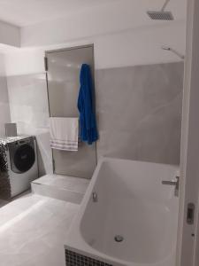 5 terre Italian Delight