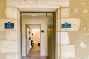 Hotels Domaine de Boulouch : photos des chambres