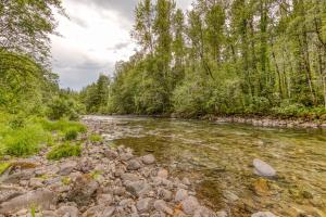 Riversong Retreat in Welches