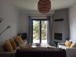 Efthymia's House - Τζάκι & Parking - Ano Trikala