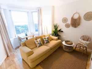 West End Studio Kelvingrove Park Museum - Pass the Keys