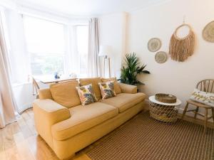 West End Studio Kelvingrove Park Museum - Pass the Keys