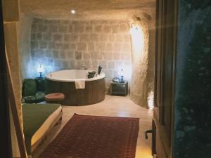 Deluxe Double Room room in Vigneron Cave Hotel