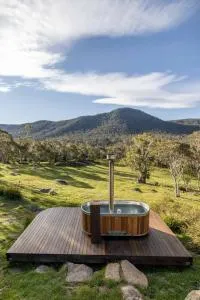 Crafters Luxury Cabins, Spectacular Views - Moonbah