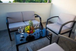 Azzurro apartment - with rooftop jacuzzi