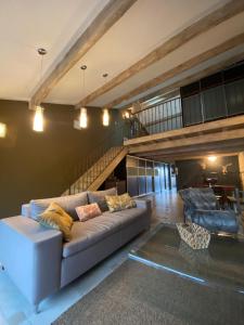 Appartements Le Loft DUPLEX, 2 Terrasses, au coeur du village : photos des chambres