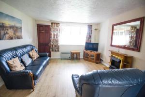 obrázek - Seaside Holiday Cottage By The Beach In Beautiful Hemsby, Norfolk Ref 99006j