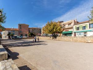 Appartements Pleasant apartment in Montauroux with terrace : photos des chambres