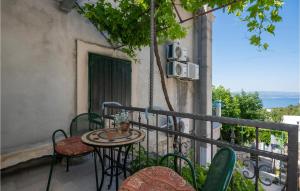 2 Bedroom Nice Home In Baska Voda