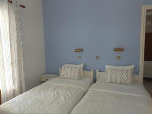 Elena Studios & Apartments