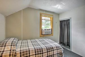 Harpers Ferry Escape Near Hiking and Kayaking