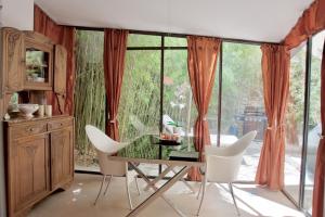 LASUITE Domaine Bertuli, heated Pool, Aircon