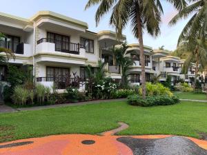 Sonesta Inns Beach Resort - Candolim Beach