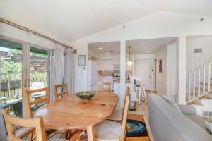 Hoopdee Scootee Suite