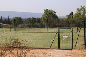 Appartements LUBERON, magnifique Residence Golf de Provence, Piscine, Fitness, Tennis : photos des chambres