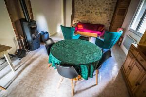 Maisons de vacances Gite Broussas Beach : photos des chambres