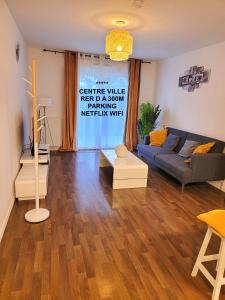 Appartements III Appart 2 Pieces, Neuf 200 m de Gare Parking Netflix Evry Courcouronnes : photos des chambres