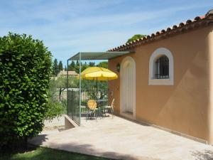 Maisons de vacances holiday home, L'Isle-sur-la-Sorgue : photos des chambres