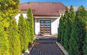 8 Bedroom Beautiful Home In Miastko - Zagaje