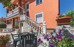 Beautiful Apartment In Labin With 2 Bedrooms And Wifi