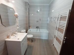 AMA Apartament cu terasă 50 mp & parcare gratuită