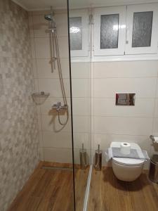 Stylish Central Renovated Apartment