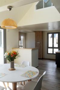 Appartements COTE CIEL - CANCALE - GITE STANDING - PROCHE CENTRE ET PORT : photos des chambres