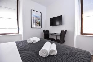 Old Town Rooms 1