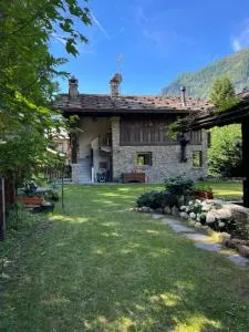 Chalet Blanc "Coeur Sapin" - 韦朗