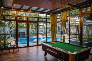 The Uniique Haus - Johor 1st Staycation Water Dining Experience