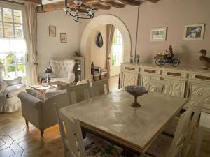 Villas Agradable casa: Logis Louis XIV, Anne Marie : photos des chambres