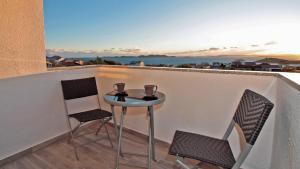 Pakostane - KORNATI - studio de 40 m2 avec piscine