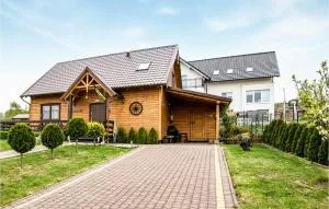 Amazing Home In Miechucino With Wifi - Miechucino