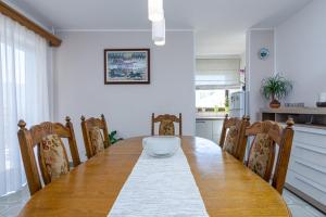 Family-friendly apartments with swimming pool Cepic, Central Istria - Sredisnja Istra - 11636