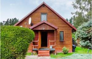 3 Bedroom Cozy Home In Kopalino