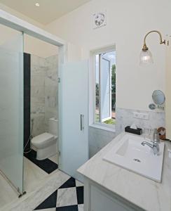 Sariska Manor Luxury Cottages Tehla