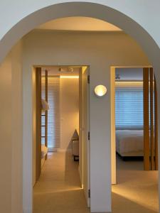 Zeedijk Oostduinkerke frontaal zeezicht - volledig gerenoveerd 2022!