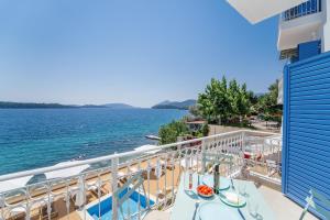 Greek Beach House Complex B3