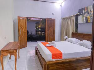 Phòng Giường Đôi Nhìn Ra Hồ Bơi (Double Room with Pool View)