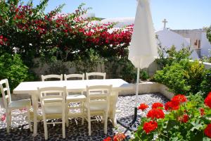 Santorini Heritage Villas