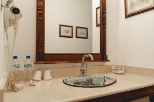 Hotel & Restaurante La Gran Francia