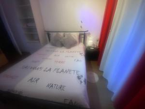 Sejours chez l'habitant salle calme : photos des chambres