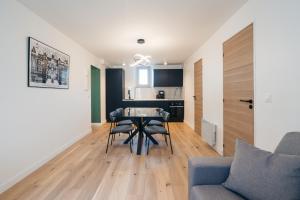 Appartements A modern flat in the center of Fontainebleau : photos des chambres